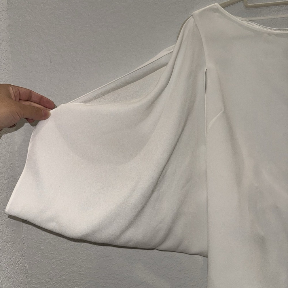 BCBG Maxazria Women's Sz M Sexy‎ Blouse White Kyleigh Fringeback Slitsleeve Top - Picture 11 of 16